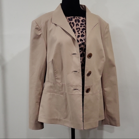 NWOT Lafayette 148 New York Single Breasted Blazer in Tan - Picture 7 of 15